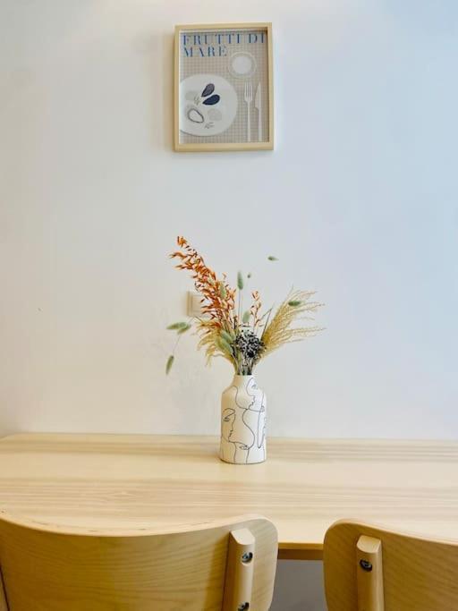 Relaxing Beachside Cabanyal Loft Valencia Bagian luar foto